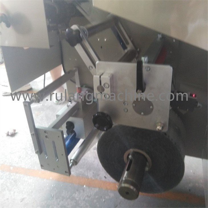 Horizontal Flow Packing Machine Horizontal Flow Packing Machine