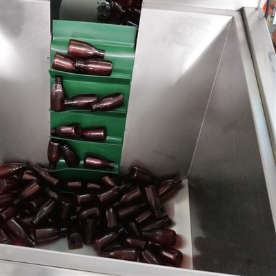 Automatic Plastic Bottle Unscrambler Unscrambling Machine For Round Bottle